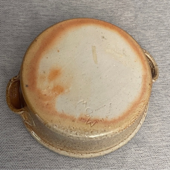 Monroe Salt Works Chippendale Rose Chowder Bowl Lug Handle - Picture 4 of 7